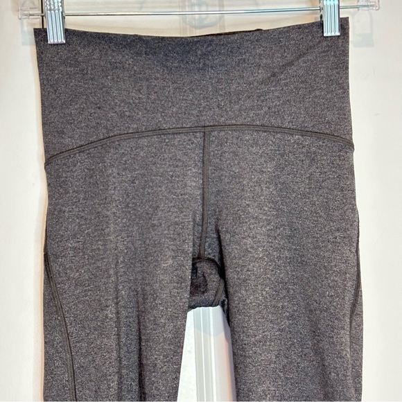 Lululemon Train Times 7/8 Gray High Waist Ankle Leggings 4 - Picture 3 of 11